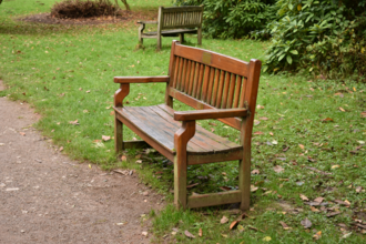 Brinnington Covid Memorial Gardens